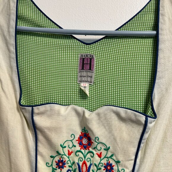 Dirndl JUNIOR size 44 approx xxs - Picture 6 of 10